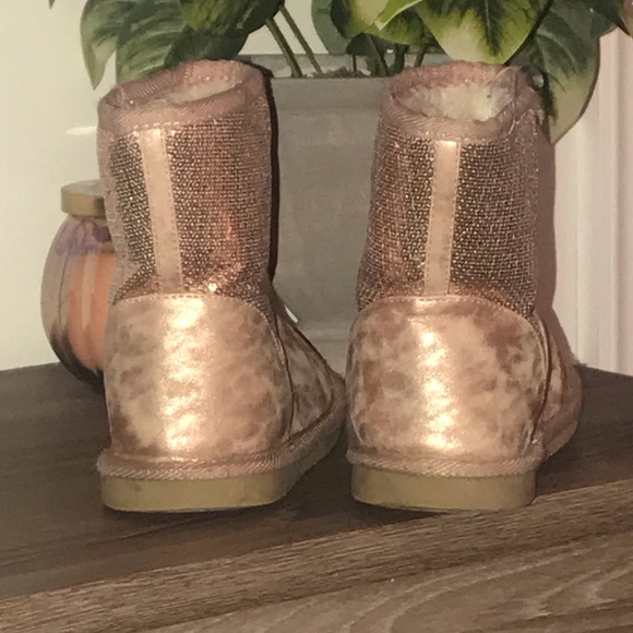 Girls Children’s Place Sparkly Boot - Picture 5 of 8